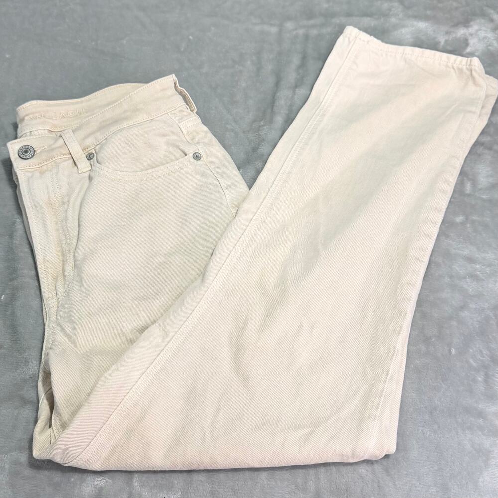 American Eagle Mom Jeans Cream Ivory High Rise Straight Leg Size 6 - Picture 2 of 9